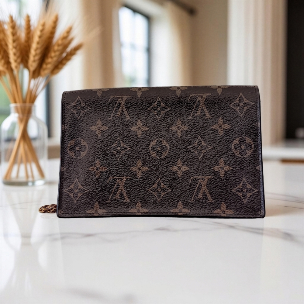 Louis Vuitton Flore Chain Wallet Monogram Fuchsia Pink Crossbody Clutch 2020 - Picture 4 of 17